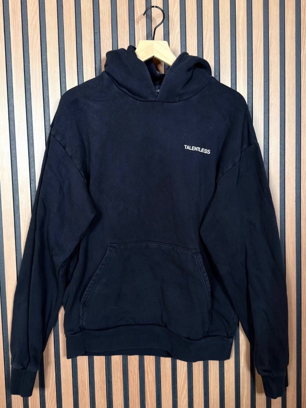 Talentless Hoodie Medium Mens Black Terry Fleece Pullover Sweater